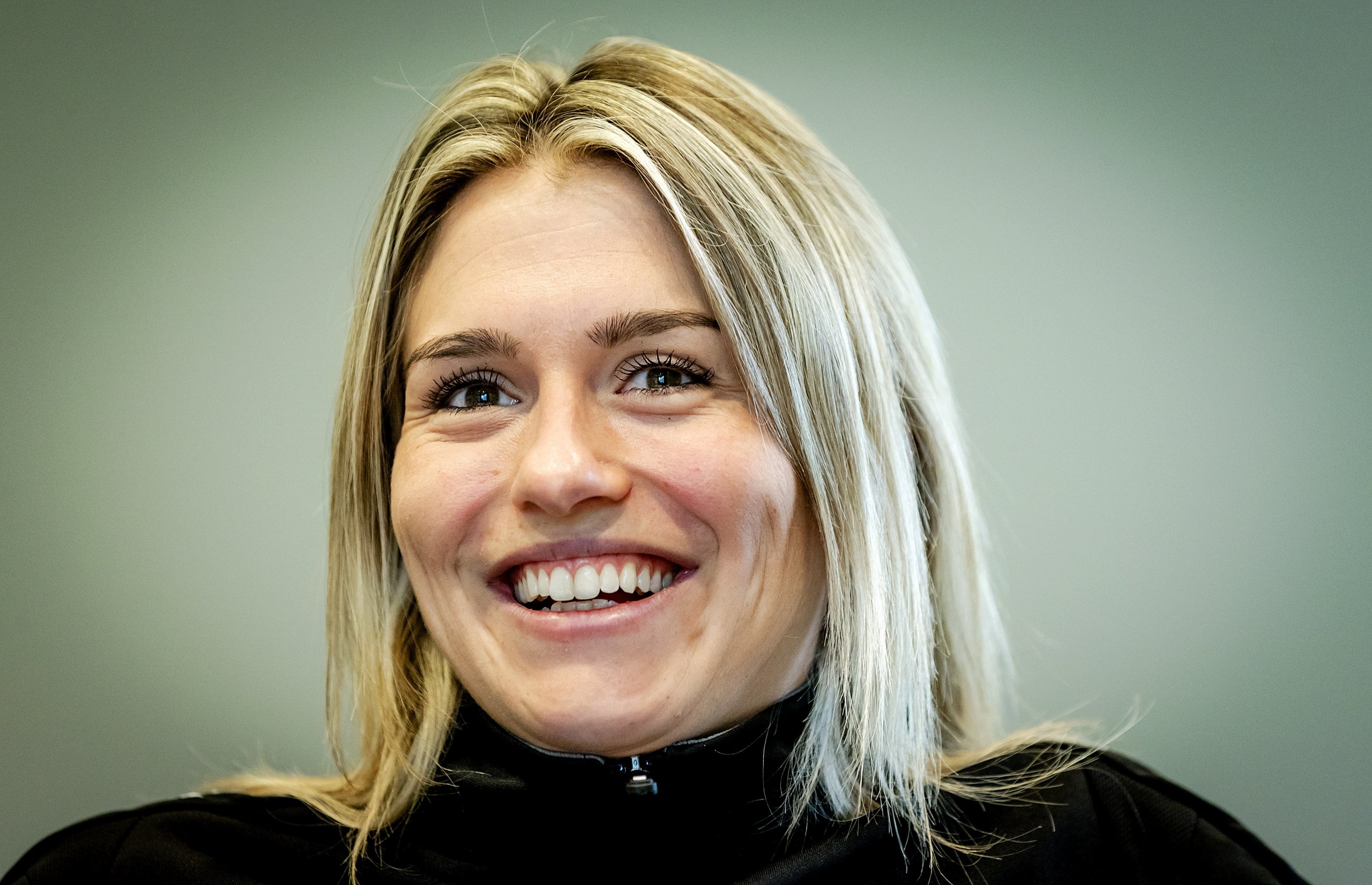 Estavana Polman plaatst schattige bubbelbadfoto van Jesslyn Beau Monde