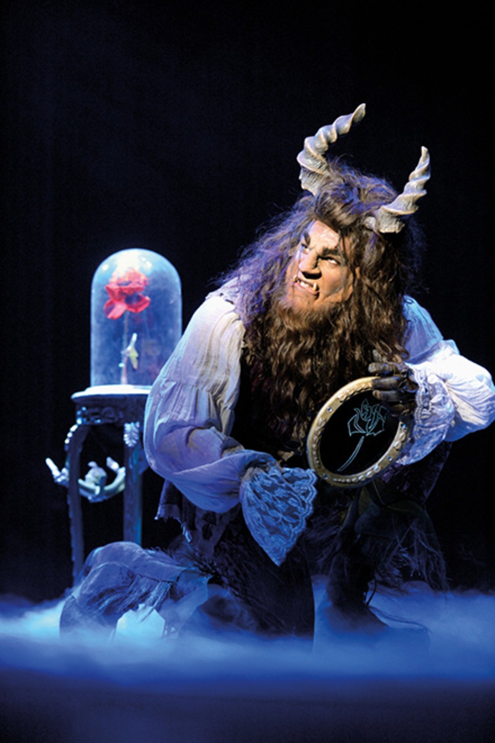 Marcel Visscher nieuwe Gaston in Beauty and the Beast Beau Monde